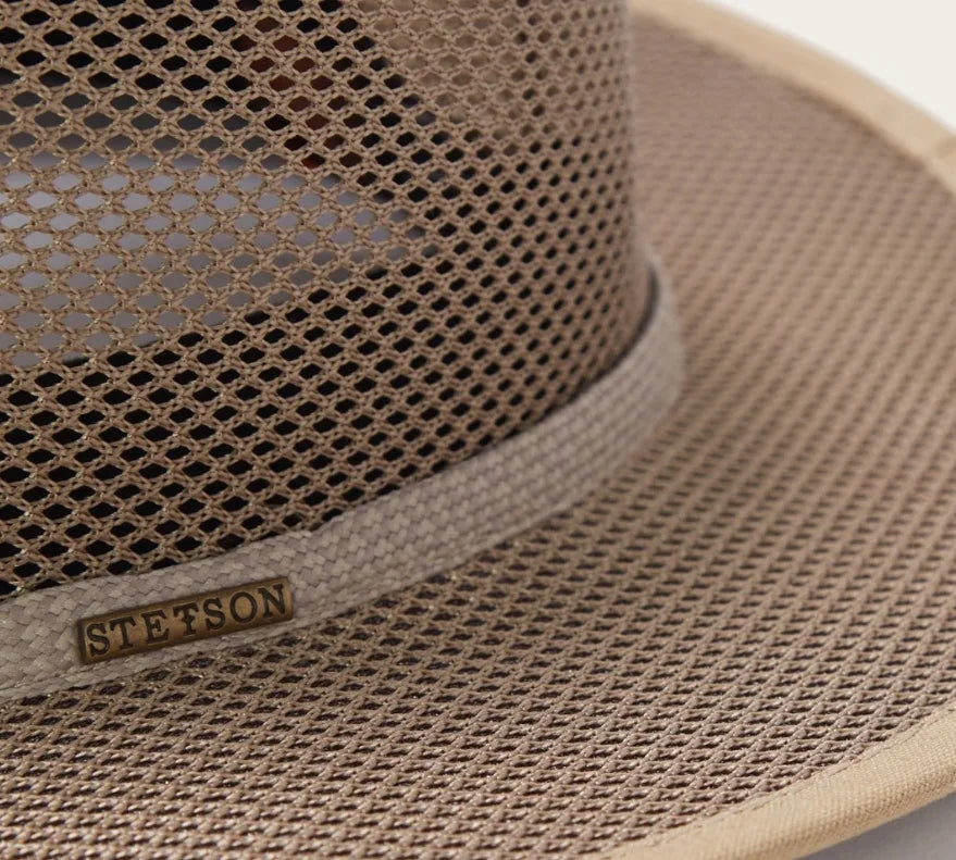 Men's Mesh Covered Safari Hat C207