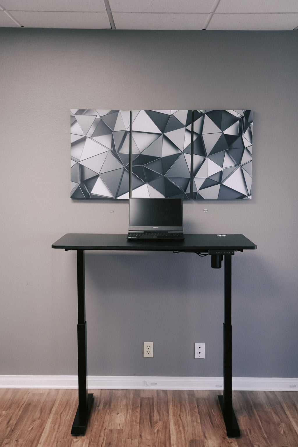 Electric Height Adjustable Desk Frame with Tabletop H530275