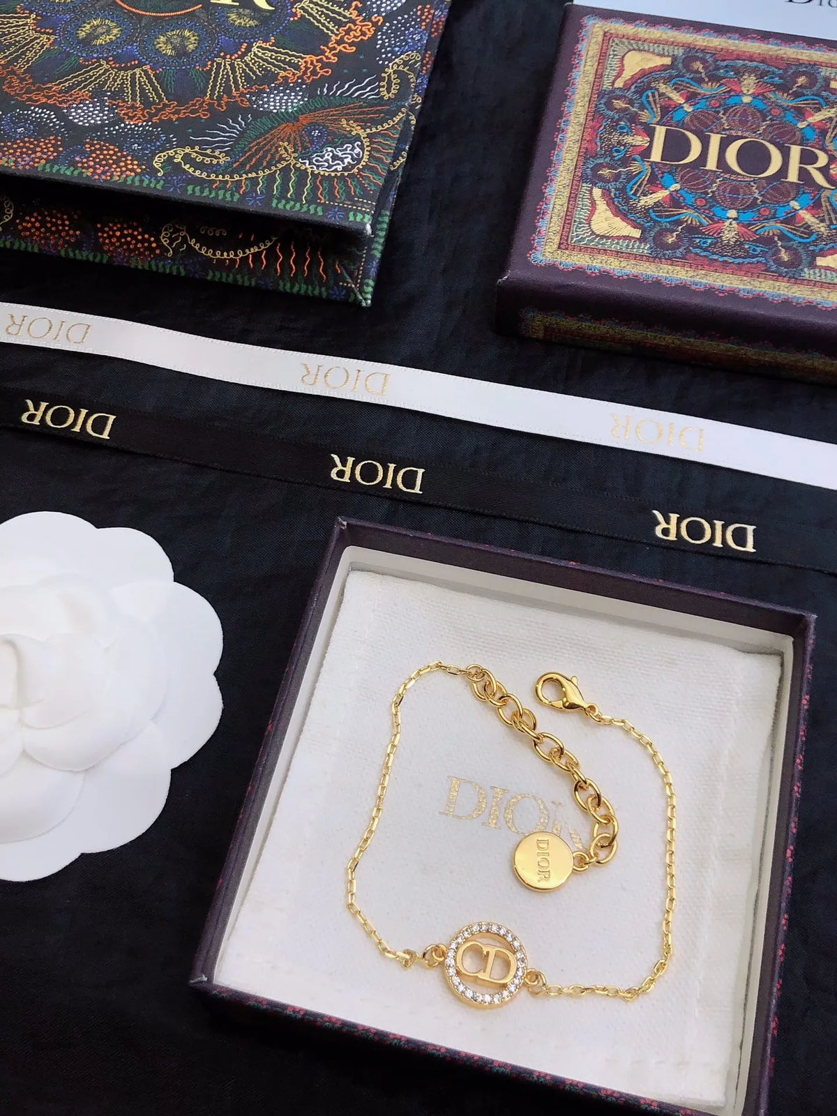 Jewelry U5807