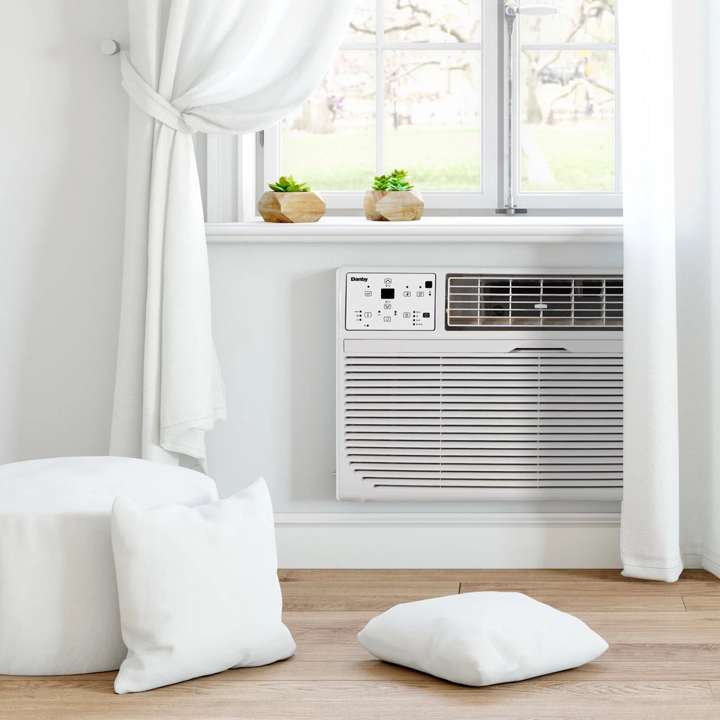 10000 BTU Through-the-Wall AC in White V901