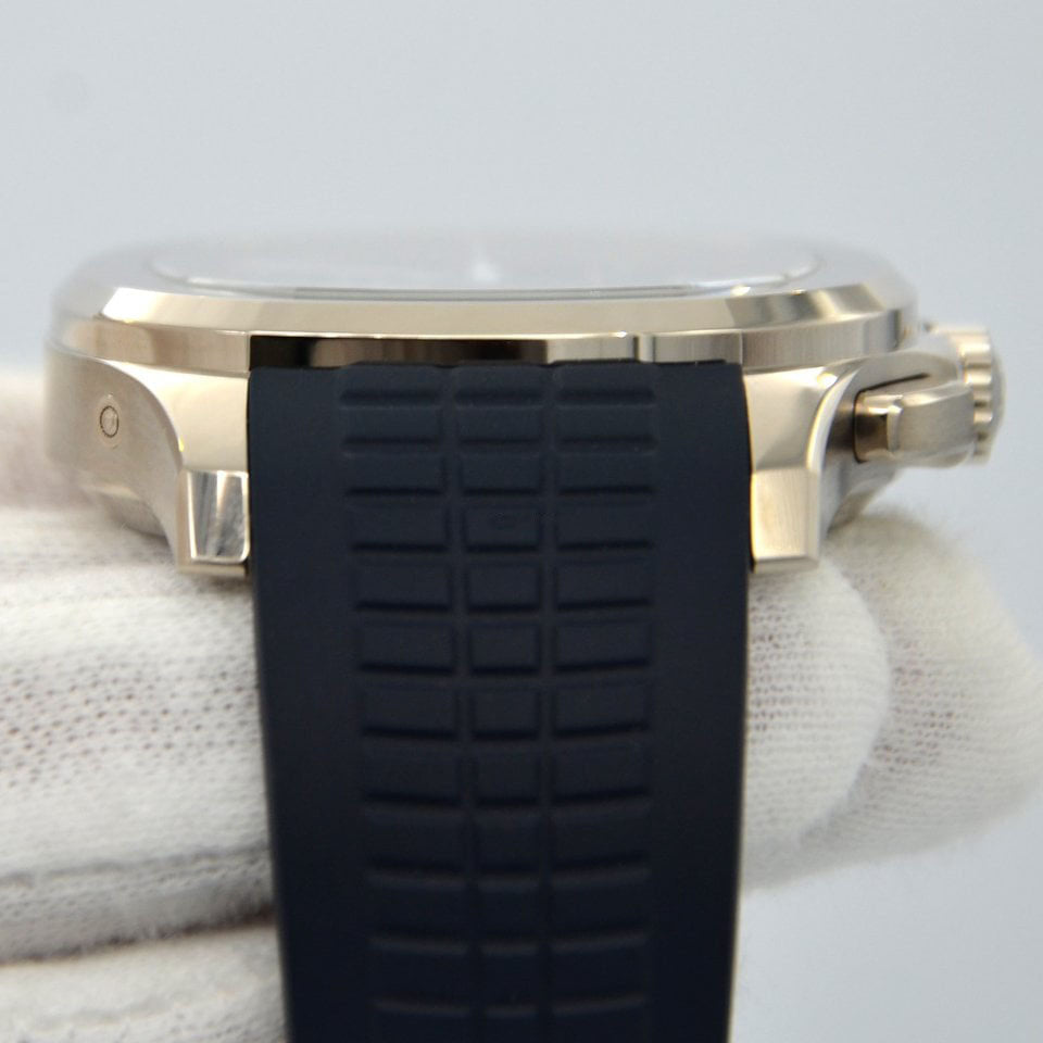 Mens Watch 42.2mm B8500