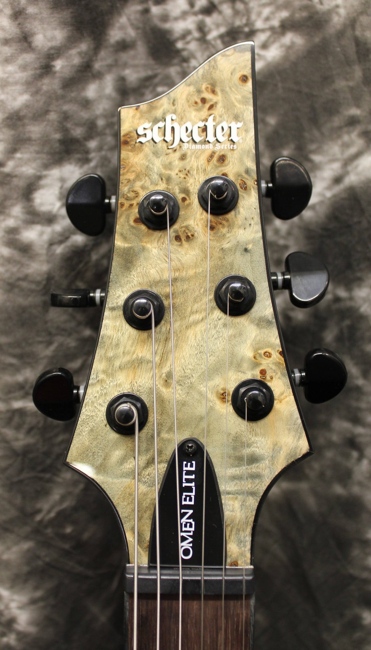 Charcoal Finish Rosewood Fretboard Electric Guitar E152318