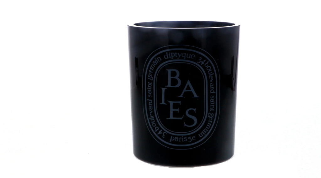 Black Scented Candle 10.2 oz I9350