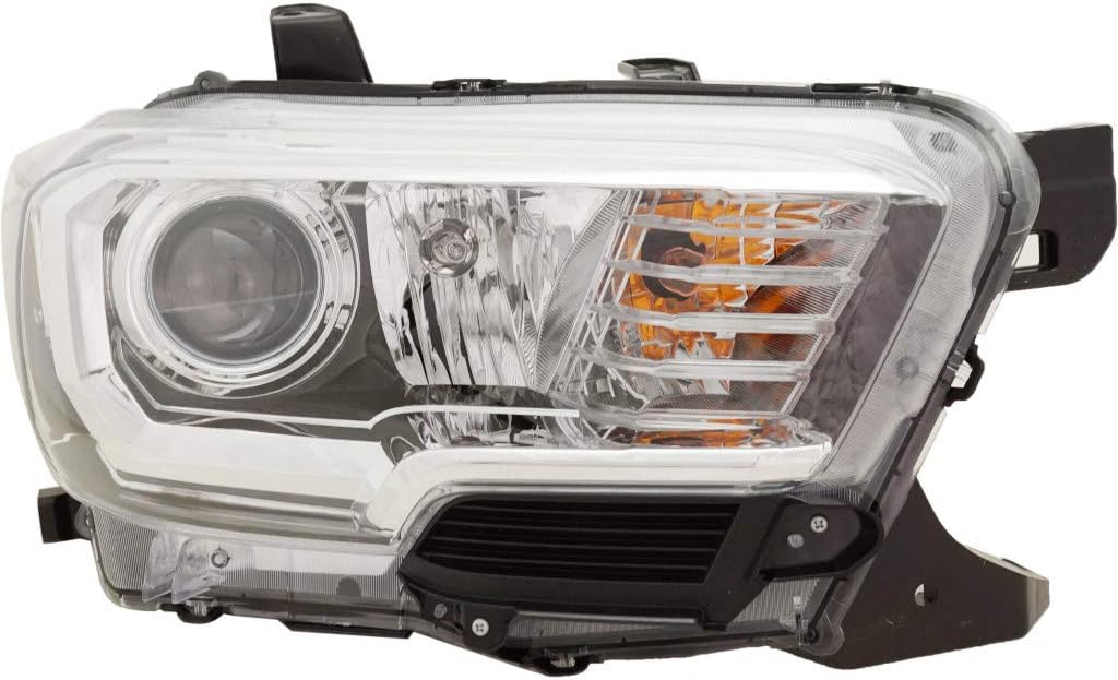 Toyota Tacoma Headlight 2018 Pair Driver and Passenger Side Halogen Type U208957