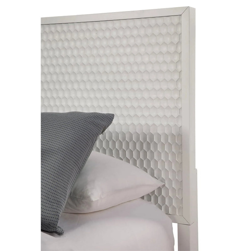 White Full Panel Bed & Bedroom Vanity 2-Piece Set I745309