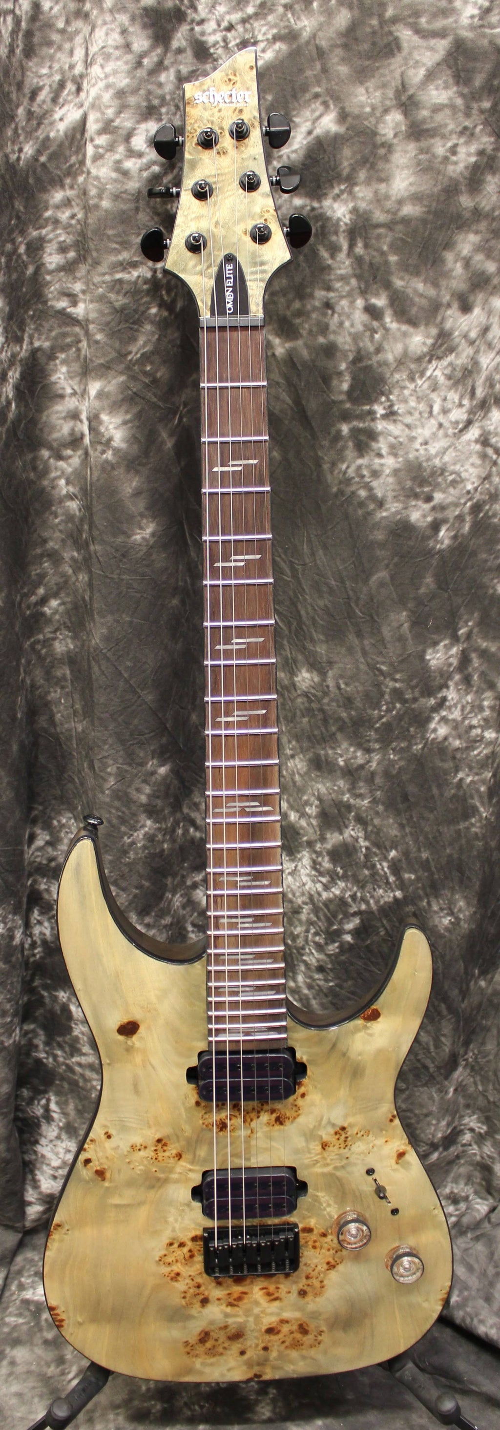 Charcoal Finish Rosewood Fretboard Electric Guitar E152318