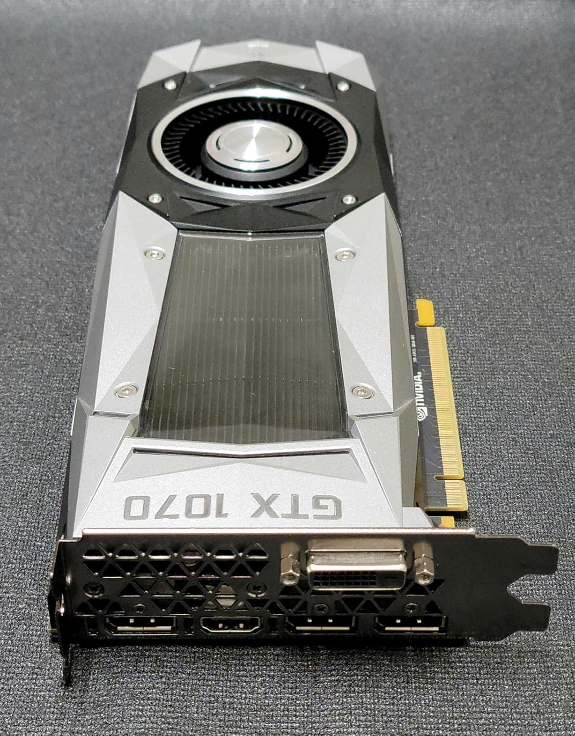GeForce GTX 1070 W893591