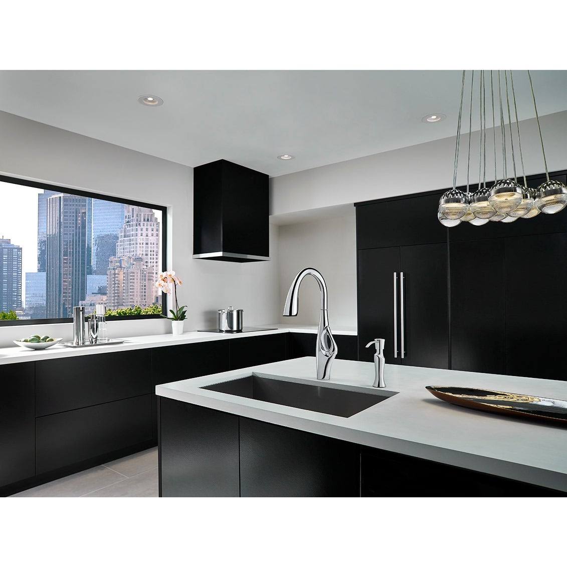 Black Pull-Down Kitchen Faucet W23243