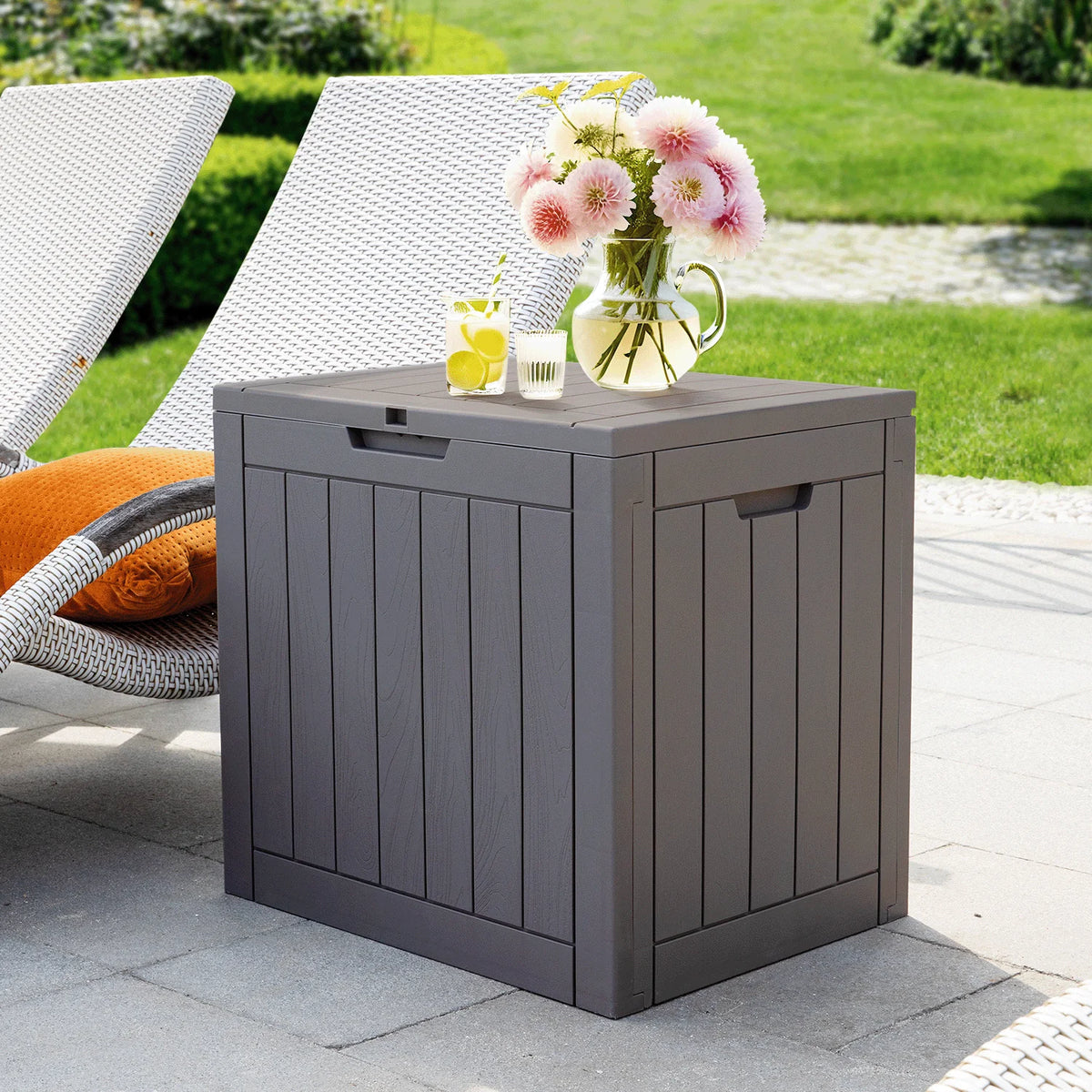 30 Gallon Waterproof Deck Box W17278
