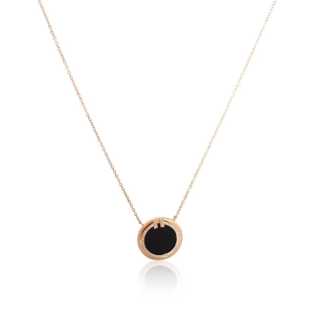 Black Onyx Diamond Circle Pendant 18K Rose Gold Q754777