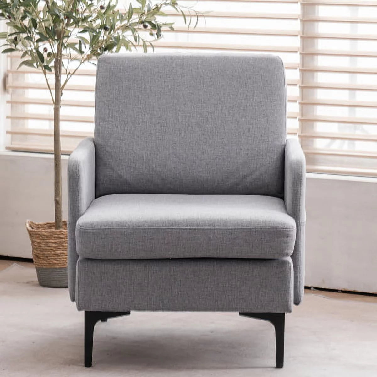 Light Grey Lounge Chair O3349